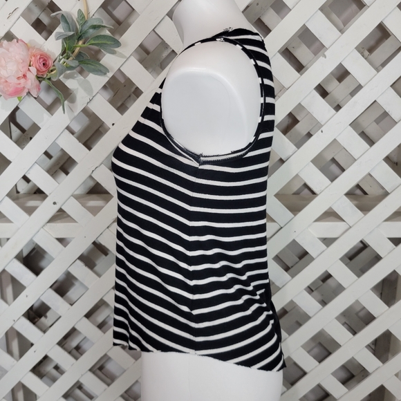 Ruby Jane Striped Mesh Back Tank Size 0 - Picture 3 of 8